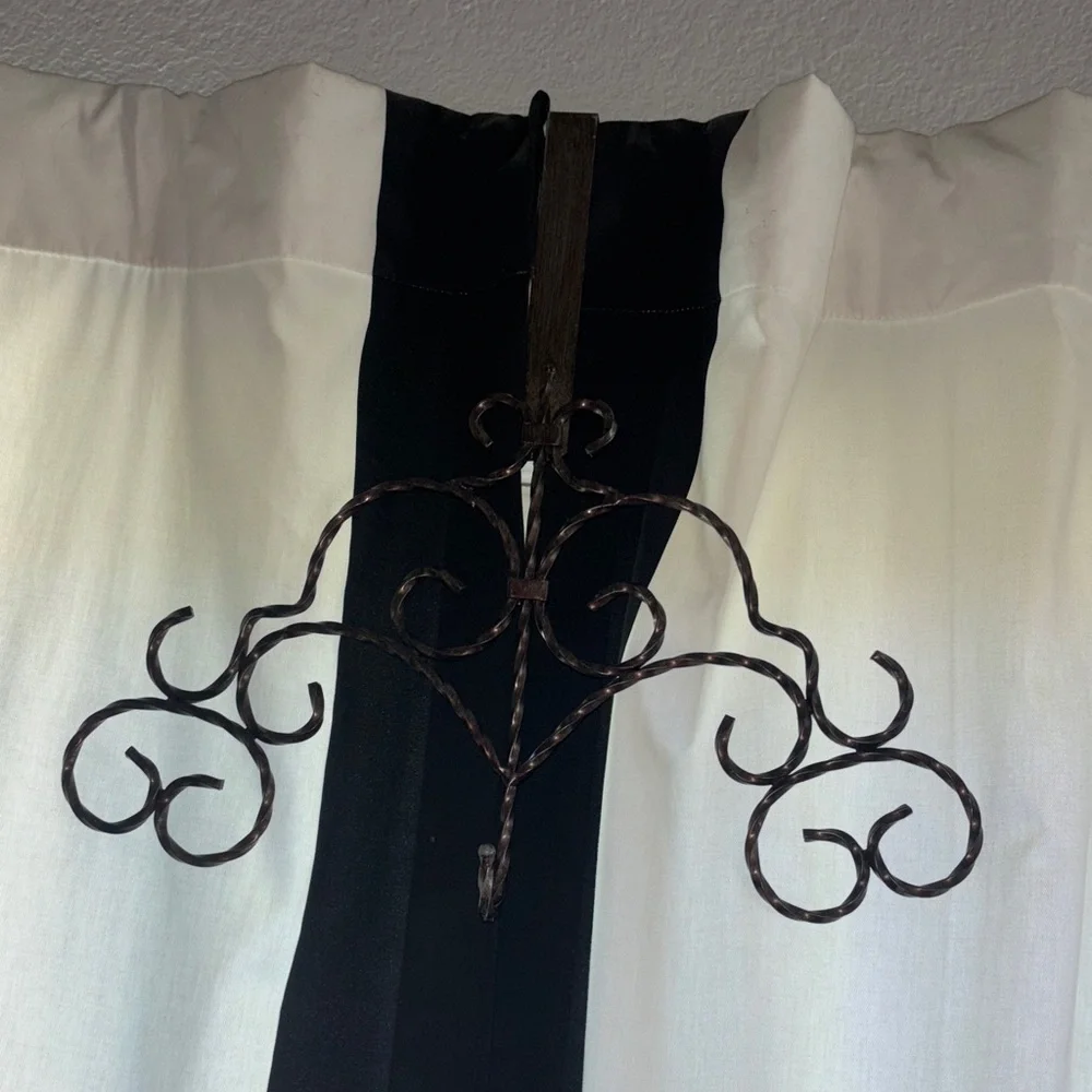 Antique bronze Decorative over the door Metal Hook/hanger
